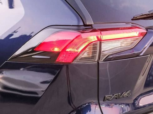 Certified 2023 Toyota RAV4 XLE w/ Convenience Package FWD image 7