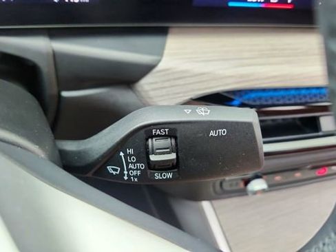 Used 2025 BMW i4 xDrive40i w/ Premium Package image 43