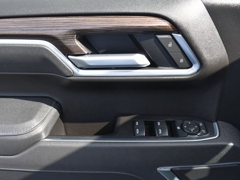 Used 2025 Chevrolet Silverado 1500 RST image 12