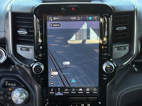 Certified 2025 RAM 1500 Limited image 33