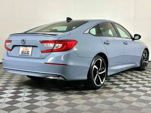 Used 2022 Honda Accord Sport image 4