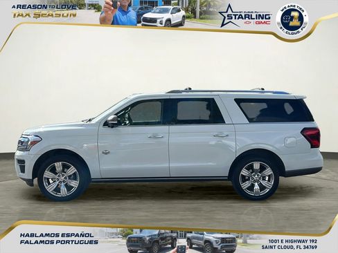 Used 2022 Ford Expedition Max King Ranch image 3