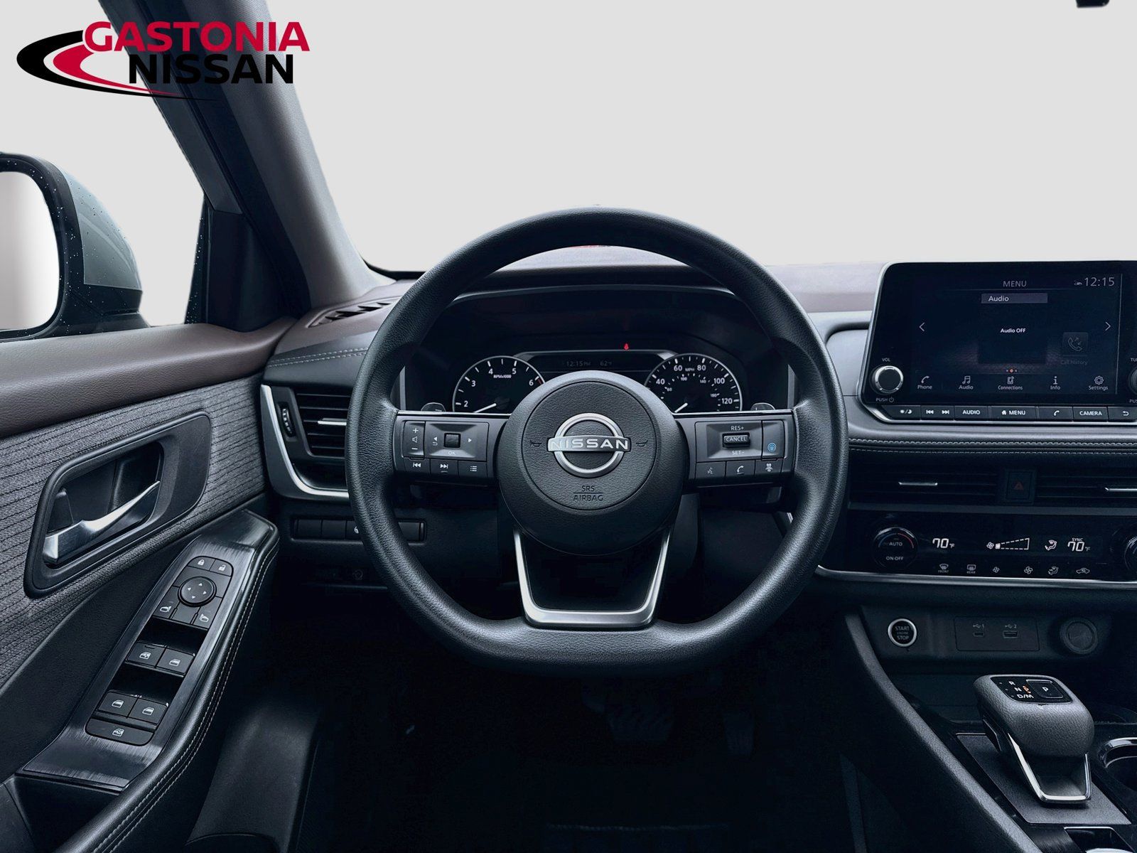 Used 2023 Nissan Rogue SV FWD image 29