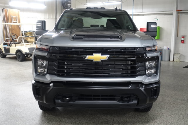 New 2026 Chevrolet Silverado 2500 W/T AWD/4WD image 2