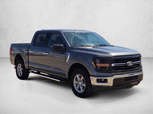 Used 2025 Ford F150 XLT w/ Equipment Group 301A Standard AWD/4WD image 3