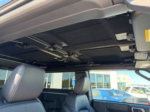 New 2026 Ford Bronco Badlands image 30