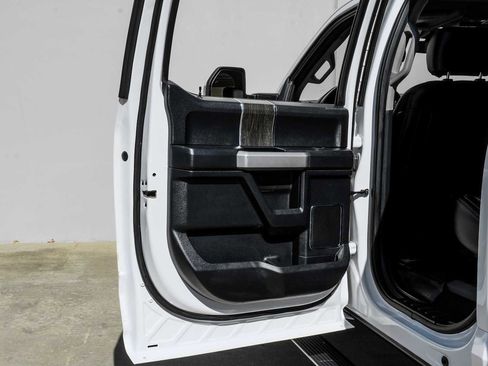 Used 2021 Ford F250 Lariat w/ Lariat Ultimate Package image 53