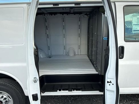 New 2024 GMC Savana 2500 Work Van w/ Driver Convenience Package image 7