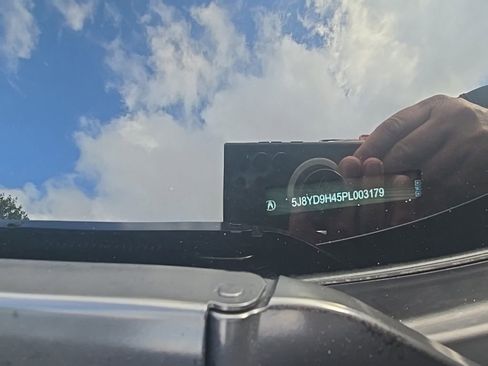 Used 2023 Acura MDX FWD w/ Technology Package image 10