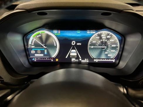 Certified 2025 Subaru Forester Touring w/ Touring Package AWD/4WD image 46
