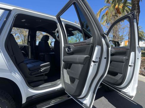 Used 2023 Chevrolet Tahoe LT RWD image 70