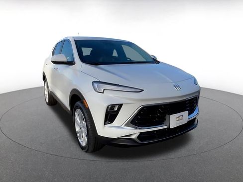 Used 2025 Buick Encore GX Preferred image 3