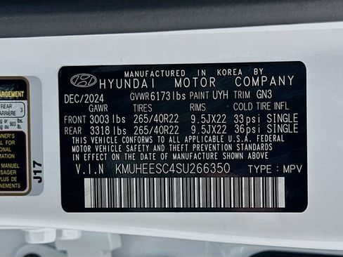 Used 2025 Genesis GV80 3.5T Prestige image 34