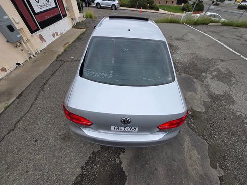 Used 2013 Volkswagen Jetta S image 15