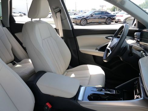 Used 2025 Audi Q5 Premium Plus w/ Premium Plus AWD/4WD image 17