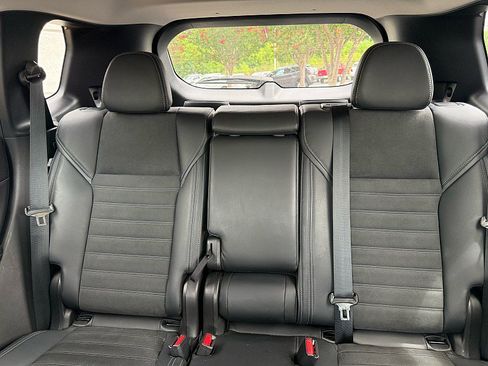 Used 2024 Mitsubishi Outlander SE AWD/4WD image 23