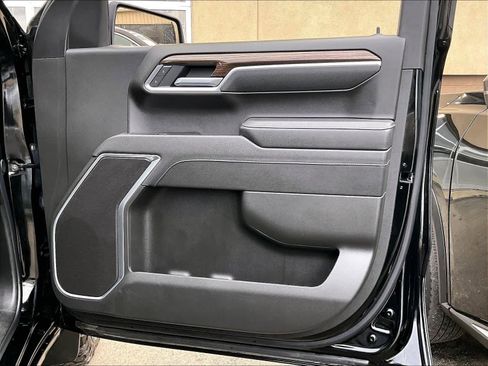 Used 2025 Chevrolet Silverado 1500 LT w/ Work Truck Package image 12