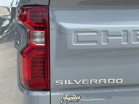Certified 2024 Chevrolet Silverado 1500 LT RWD image 7