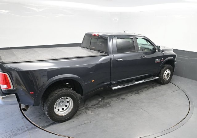 Used 2016 RAM 3500 Laramie AWD/4WD image 30