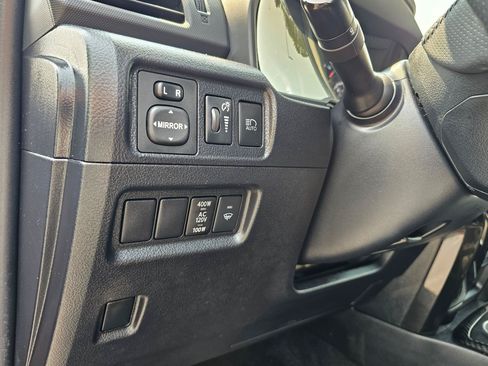 Used 2023 Toyota 4Runner TRD Off-Road AWD/4WD image 21