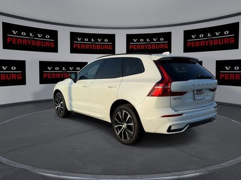 Used 2024 Volvo XC60 B5 Plus w/ Protection Package Premier AWD/4WD image 6