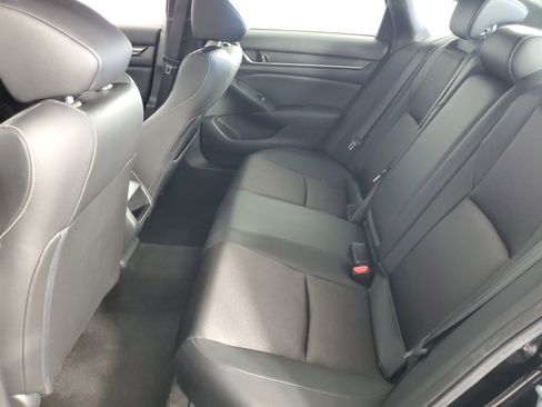 Used 2020 Honda Accord Sport image 13