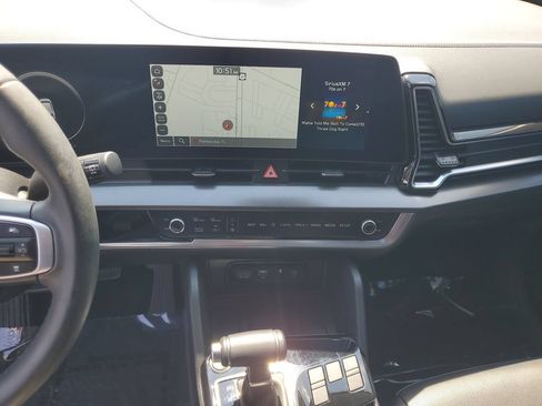 Used 2025 Kia Sportage SX FWD image 19