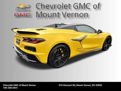New 2026 Chevrolet Corvette Z06 w/ Stealth Interior Trim Package image 5
