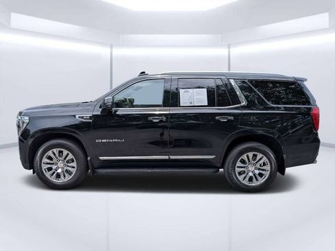 Used 2023 GMC Yukon Denali AWD/4WD image 6