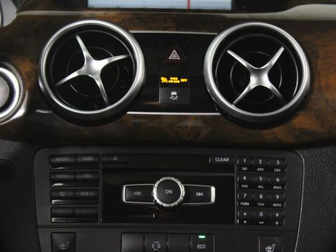 Used 2015 Mercedes-Benz GLK 350 GLK 350 image 20