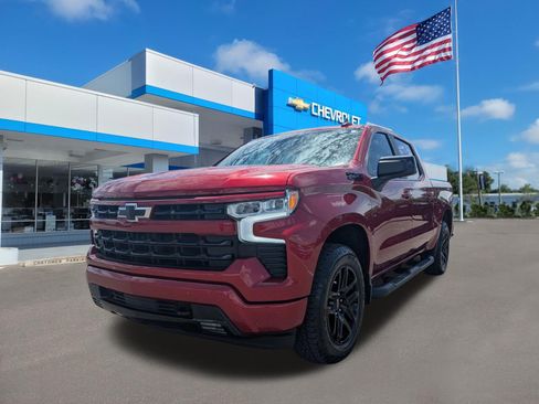 Used 2023 Chevrolet Silverado 1500 RST w/ Z71 Off-Road Package AWD/4WD image 7