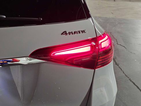 New 2026 Mercedes-Benz GLE 450 4MATIC image 17