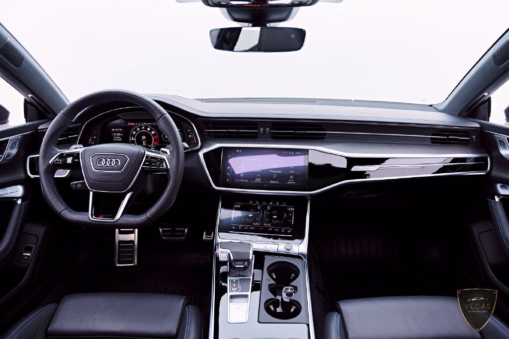 Used 2025 Audi RS 7 Performance AWD/4WD image 70