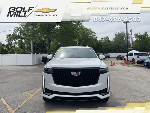 Certified 2024 Cadillac Escalade Sport Platinum w/ Heavy-Duty Trailer Package AWD/4WD image 3