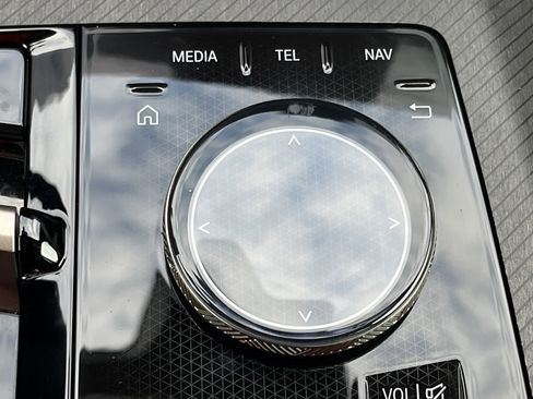 Used 2025 BMW X3 xDrive30i w/ Convenience Package image 8