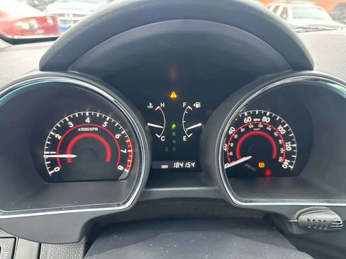 Used 2010 Toyota Highlander SE image 15