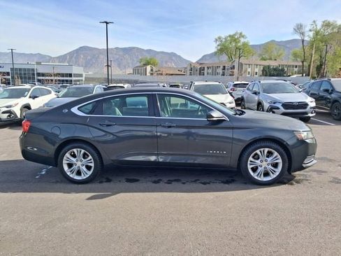 Used 2015 Chevrolet Impala LT image 2