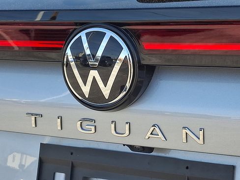 New 2026 Volkswagen Tiguan S AWD/4WD image 12