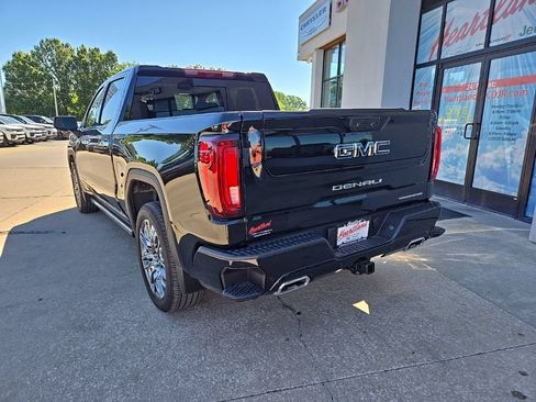 Used 2026 GMC Sierra 1500 Denali Ultimate AWD/4WD image 9