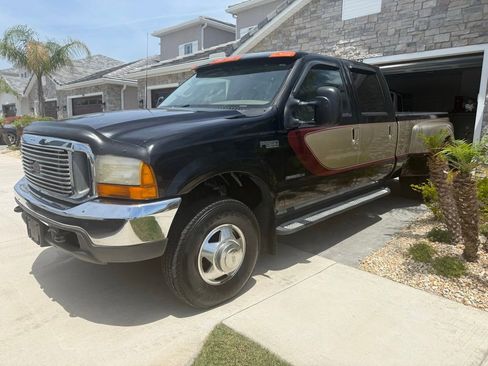 Used 2000 Ford F350 Lariat AWD/4WD image 1