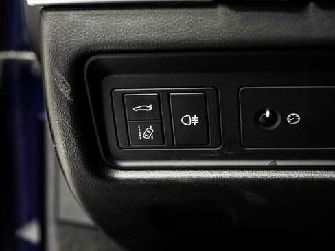 Used 2018 Jaguar F-TYPE Coupe image 27