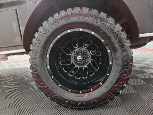 Used 2013 RAM 3500 Tradesman w/ Chrome Appearance Group image 87