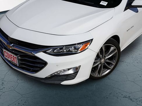 Used 2020 Chevrolet Malibu Premier FWD image 3