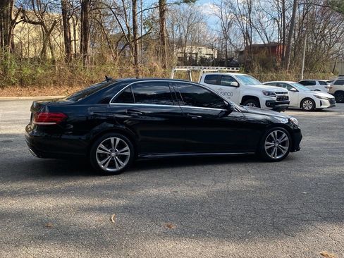 Used 2016 Mercedes-Benz E 350 Sedan image 4
