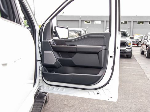Used 2025 Ford F150 Lariat AWD/4WD image 40
