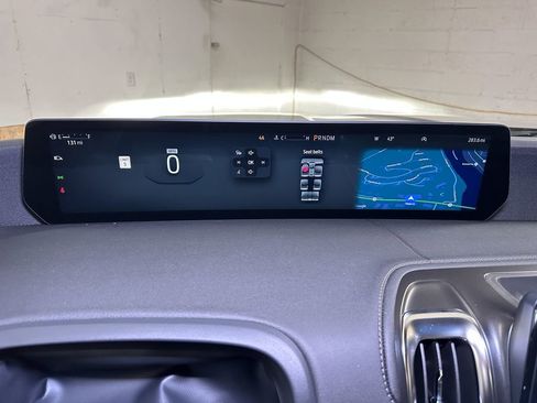 New 2025 Ford Expedition Max Platinum w/ Driver's Package image 33