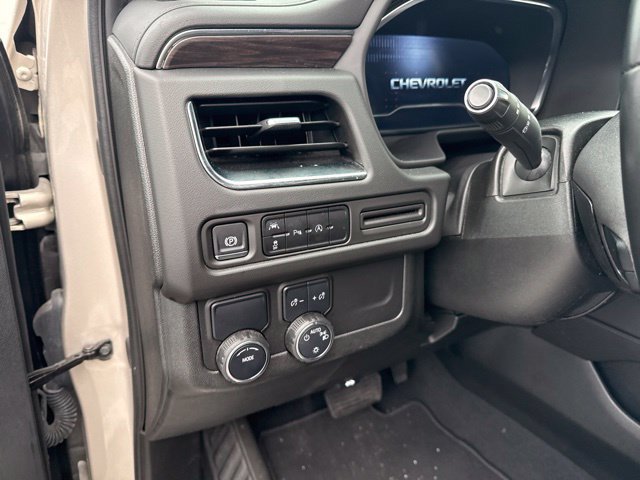 Used 2024 Chevrolet Tahoe LT RWD image 12