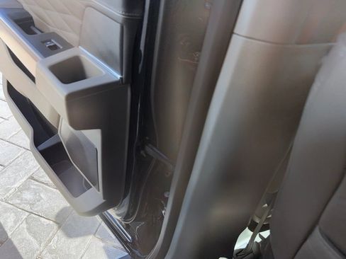Used 2025 Ford F350 Platinum w/ Platinum Plus Package AWD/4WD image 12