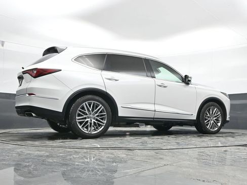 Used 2023 Acura MDX SH-AWD w/ Advance Package image 45
