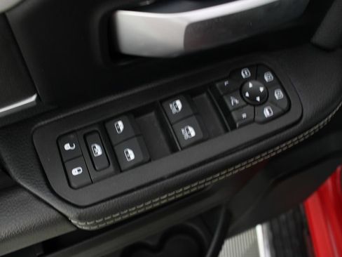 Used 2026 RAM 2500 Big Horn AWD/4WD image 14